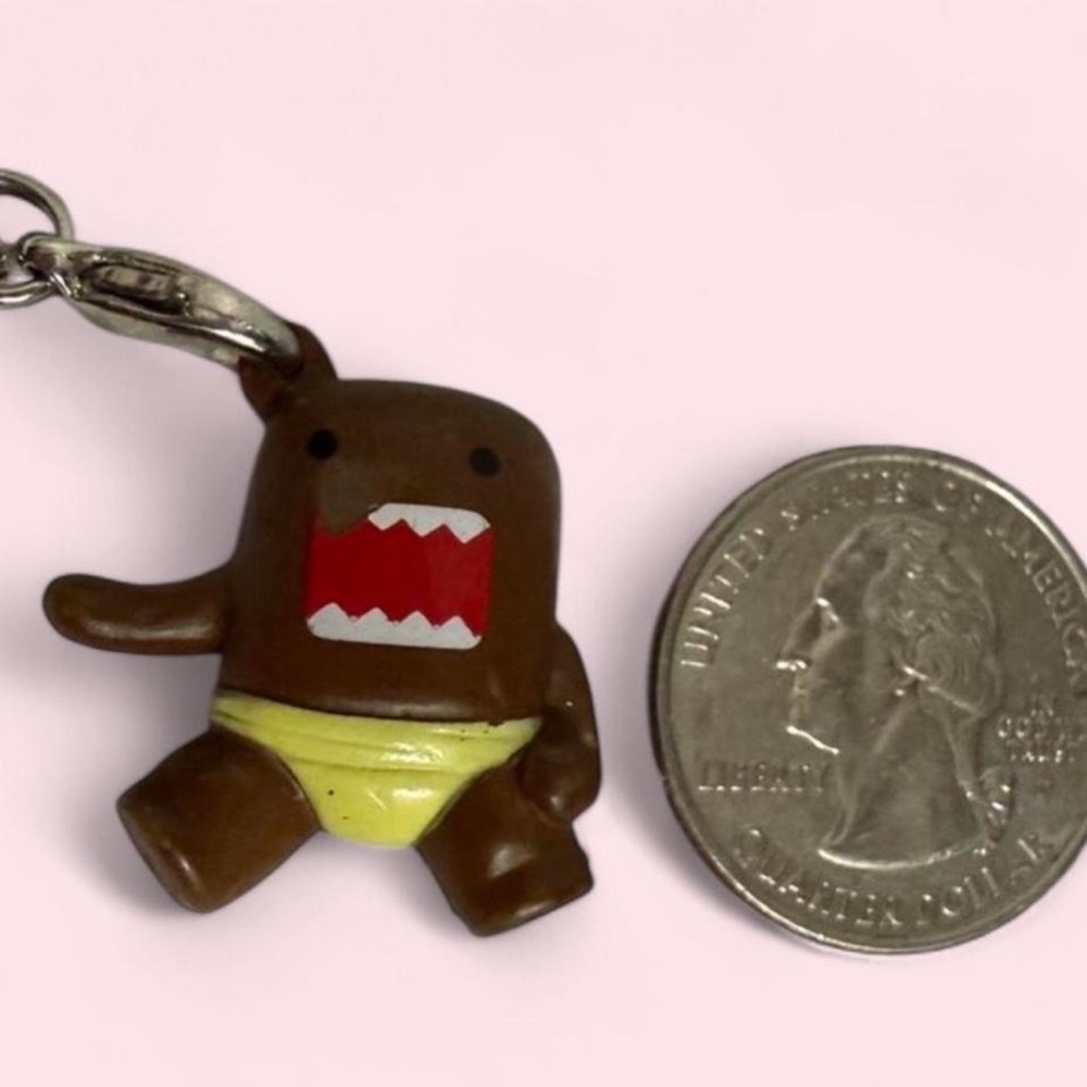 Domo Kun NHK Japan pants figure mini Inch Strap
2010 very rare kawaii monster!!